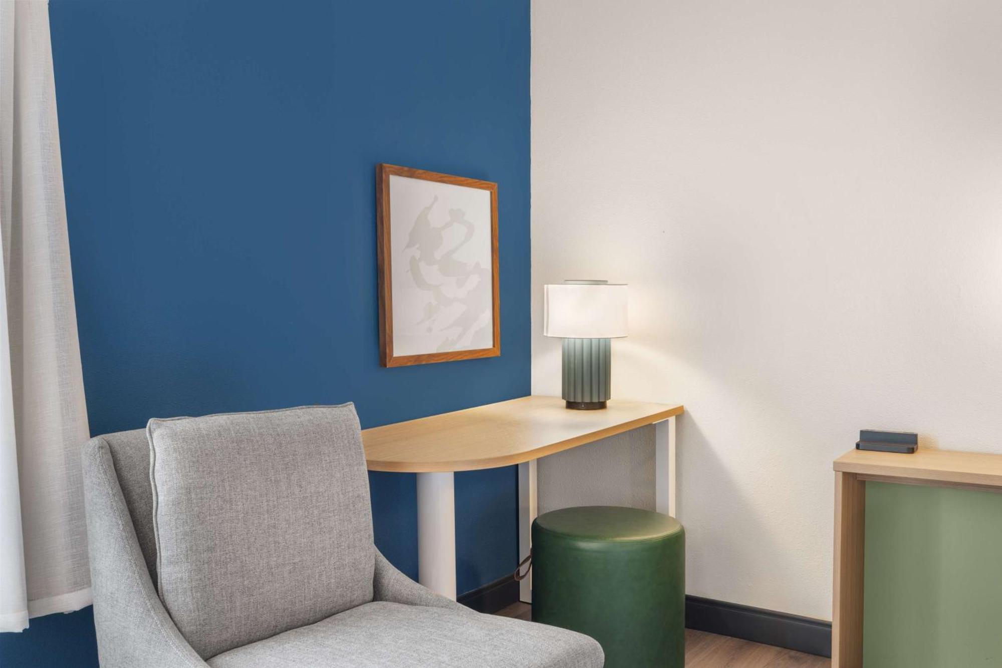 Spark By Hilton Colorado Springs I 25 Central Экстерьер фото